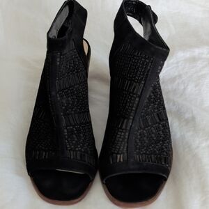 Vince Camuto Black Women's Peep-Toe Woven Sandal Booties